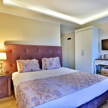 Hotel Basilica 2*